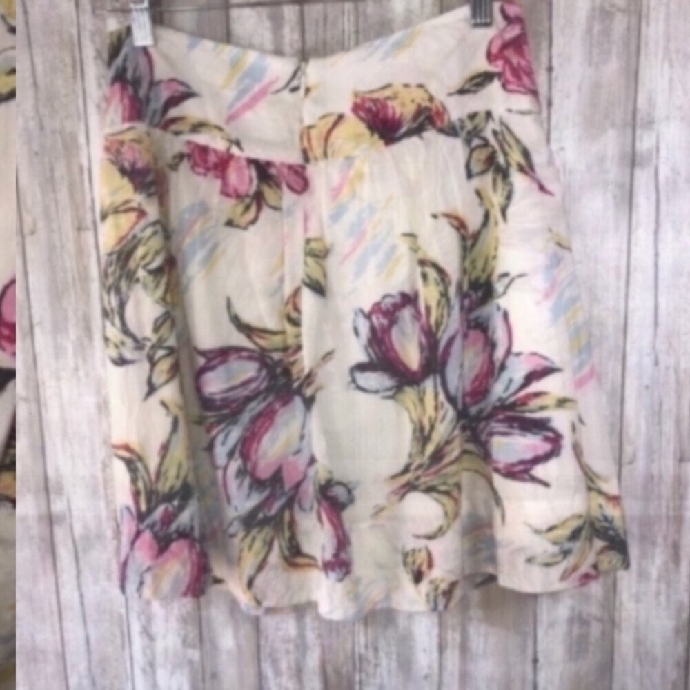 Cabi Floral A-line Skirt - Picture 4 of 8